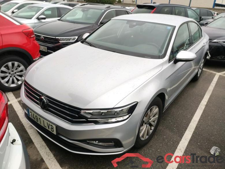 VOLKSWAGEN Passat / 2019 / 4P / sedán 2.0 TDI 110kW (150CV) #1