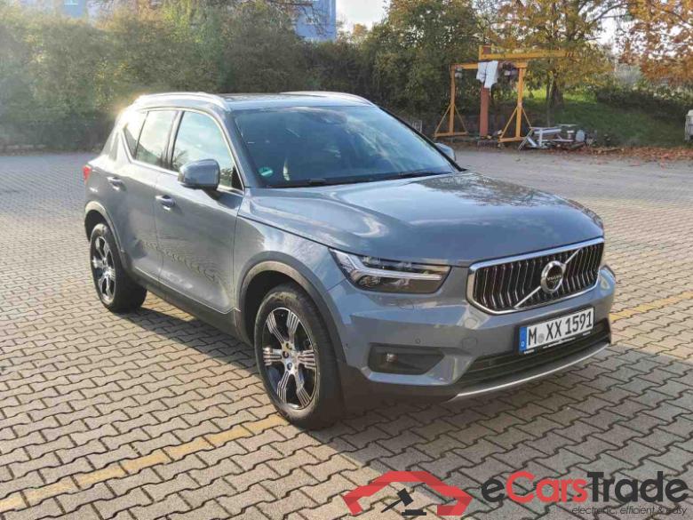 Volvo XC40 (2017->) DE - SUV5 B4 2WD EU6d, Inscription (EURO 6d), 2020 - 2022 #2