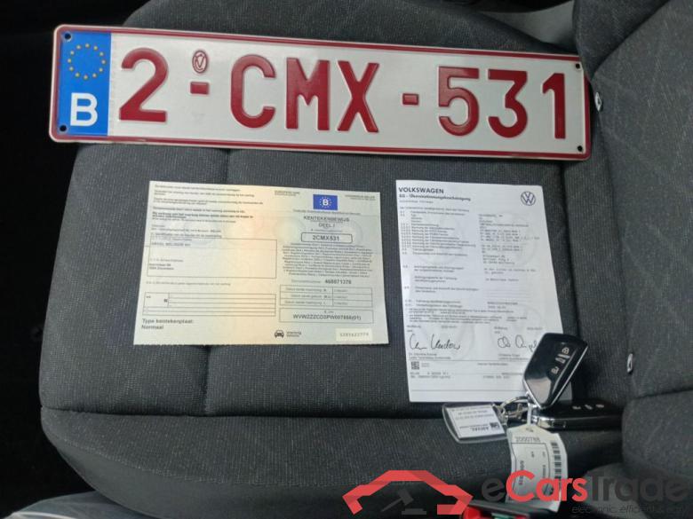 Volkswagen Golf VIII 1.0 TSI 81kW Life Business 5d #4