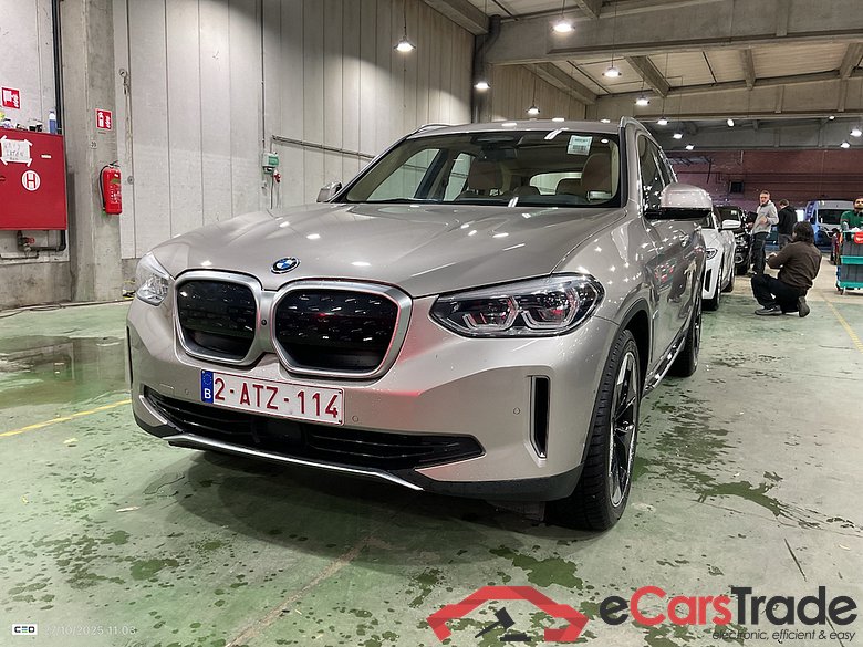 BMW IX3 80KWH AUTO