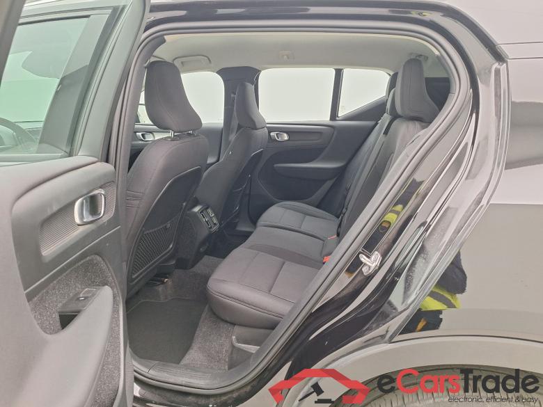 Volvo, XC40 '17, Volvo XC40 D3 Momentum Pro 5d #4