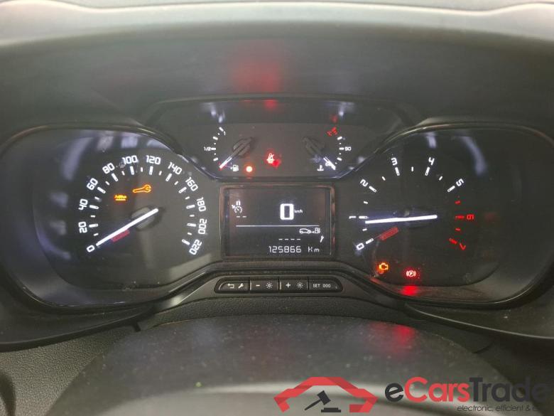 CITROEN Berlingo / 2018 / 4P / Fourgonnette M 650kg BlueHDi 75 S&S BVM Club #6