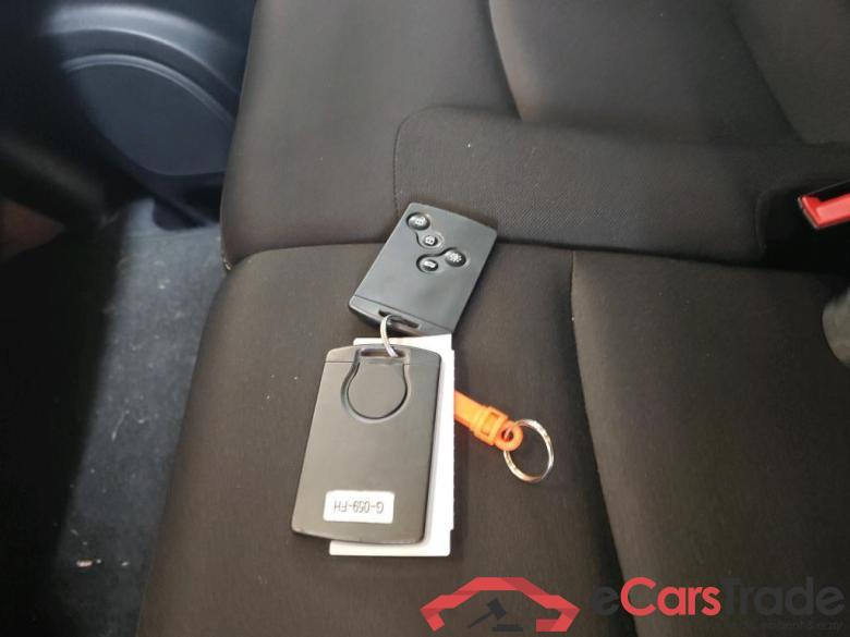 RENAULT Trafic Passenger 92 kW #6