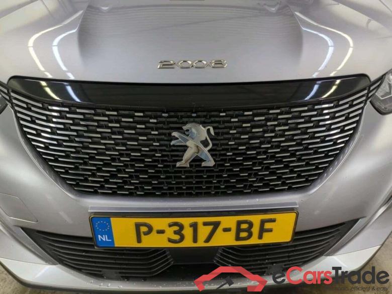 PEUGEOT 2008 1.2 PureTech Allure #4