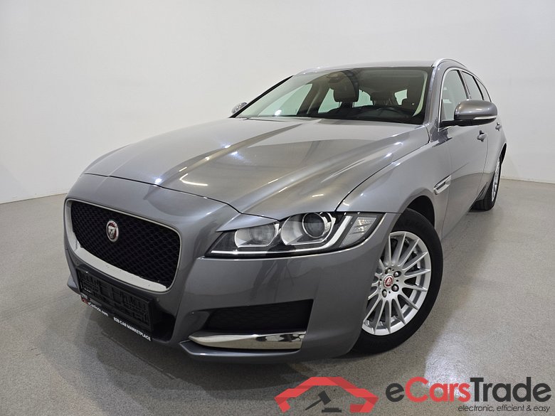 Jaguar XF Sport Brake 2.0 D E-Performance Aut. Xenon Navi-Pro KeylessGo Camera Klima PDC ...