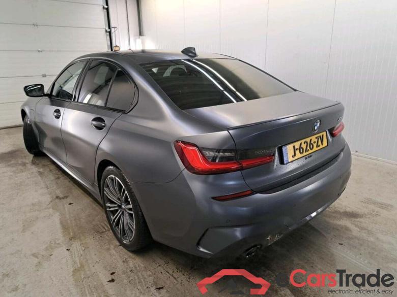 BMW 3-serie 330e High Executive #6