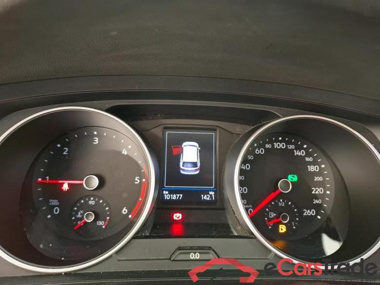 VOLKSWAGEN Tiguan / 2020 / 5P / SUV 2.0 TDI 150 DSG7 Business #6