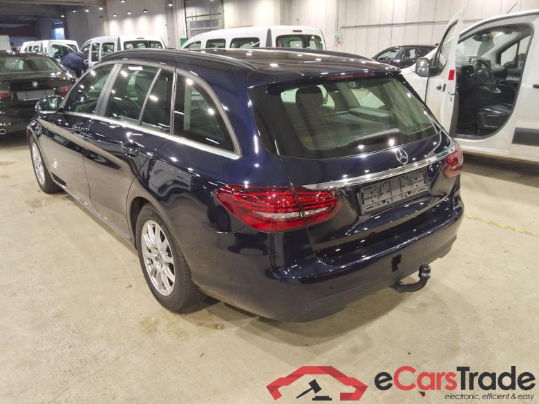 Mercedes C 200d LED-Xenon Navi-Pro Sport-Seats KeylessGo Camera Klima PDC ... #4