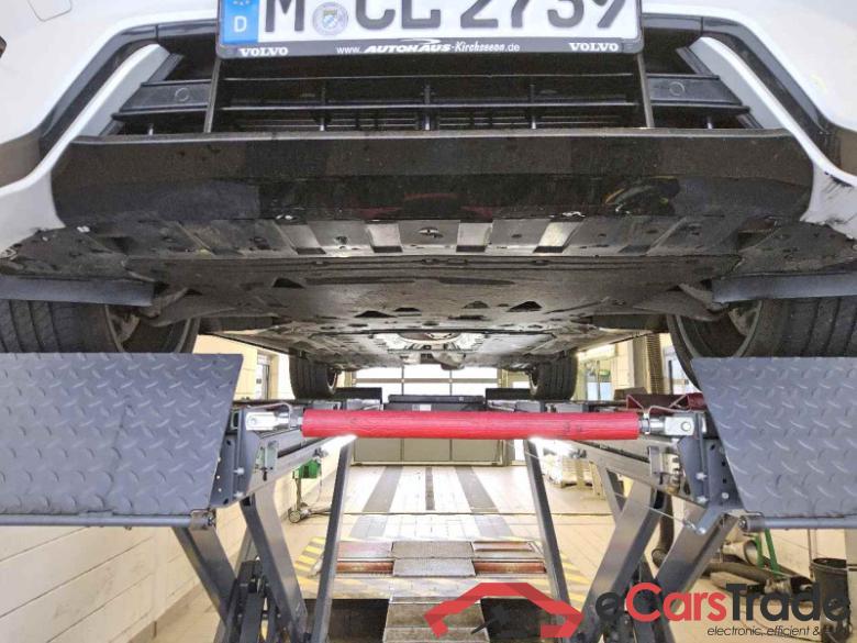 Volvo XC60 (03.2017->) DE - SUV5 B5 (Benzin) AWD EU6d, Plus Dark Mild-Hybrid (EURO 6d), (Facelift) 2022 #5