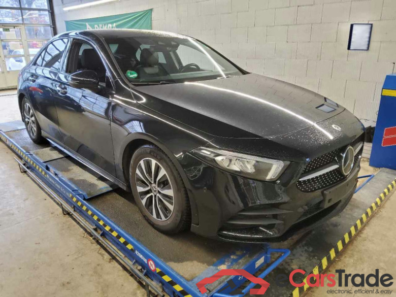 Mercedes-Benz A Limousine (BM 177)(08.2018->) DE - Lim4 A 200 EU6d, Lim. AMG Line (EURO 6d), 2019 - 2022 #2