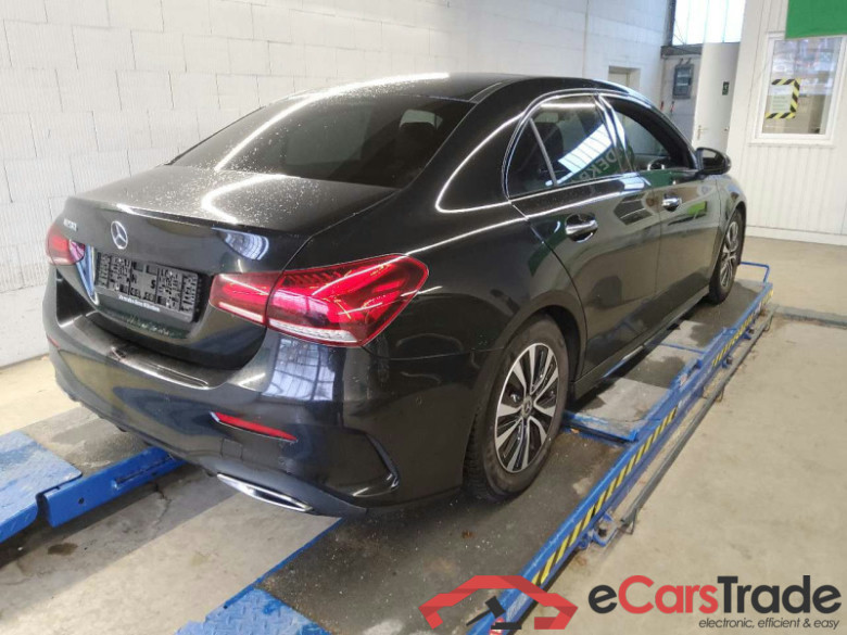 Mercedes-Benz A Limousine (BM 177)(08.2018->) DE - Lim4 A 200 EU6d, Lim. AMG Line (EURO 6d), 2019 - 2022 #3
