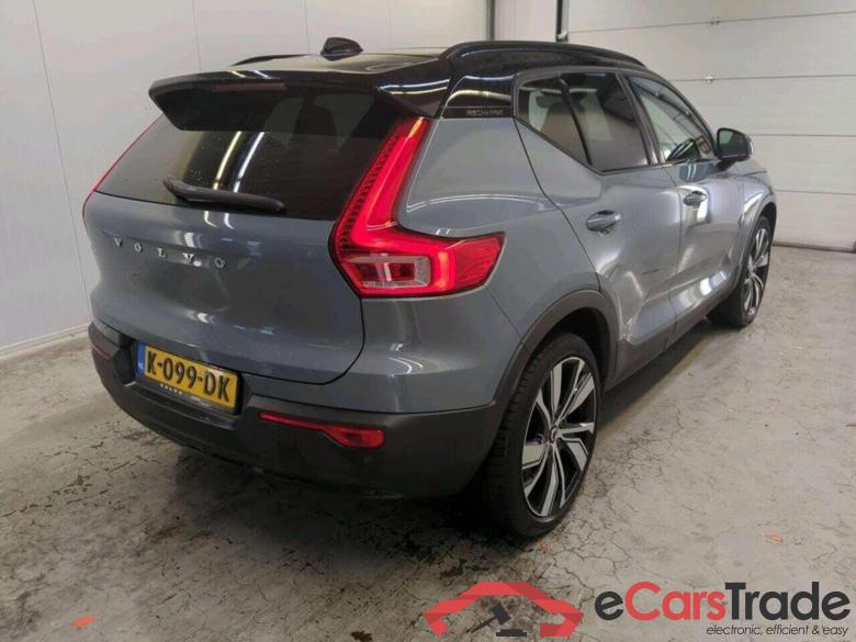 VOLVO XC40 Recharge P8 AWD RDes #2
