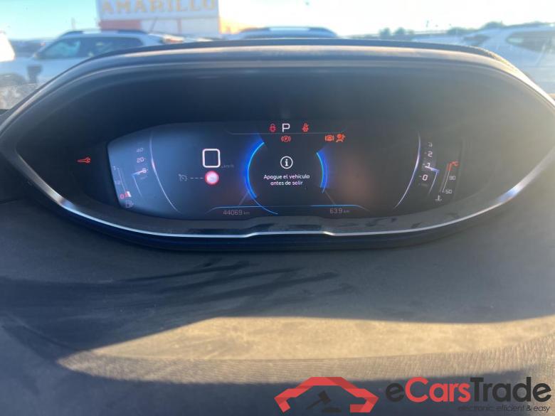 5008 Allure Pack 1.5 HDi 130CV AT8 7 Plazas E6d #4