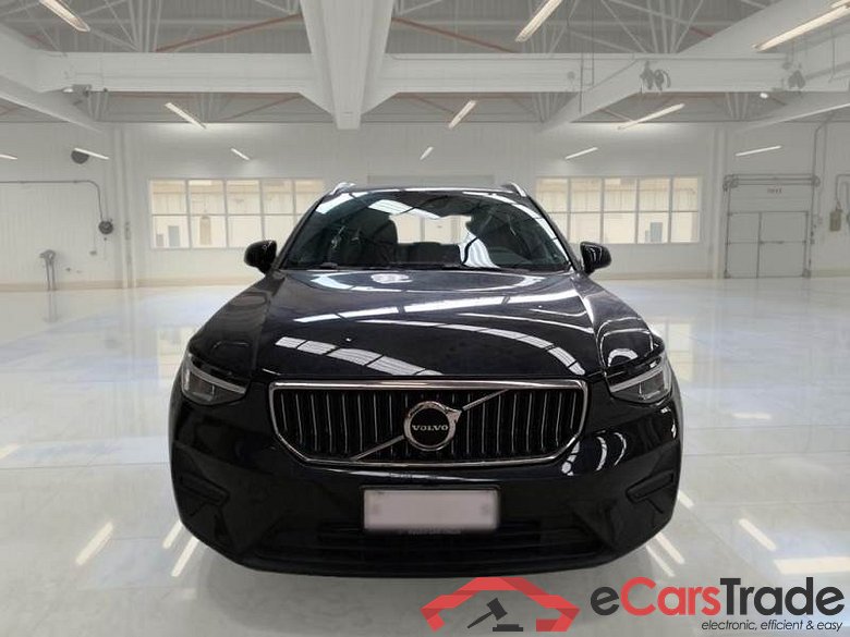 VOLVO XC40 / 2021 / 5P / SUV T4 RECHARGE PLUG-IN AUTO CORE #6