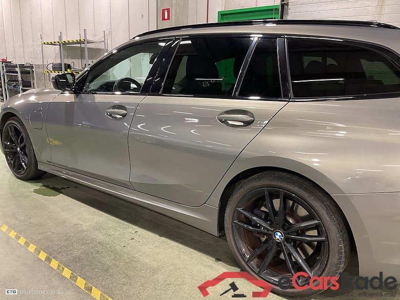 BMW 3 SERIES TOURING 2.0 330E (215KW) TOURING #3