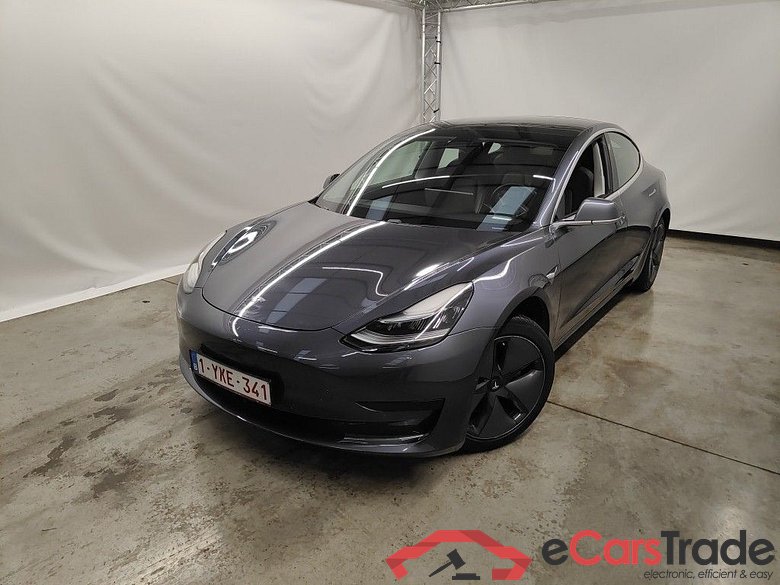 Tesla Model 3 Standard RWD Plus 4d