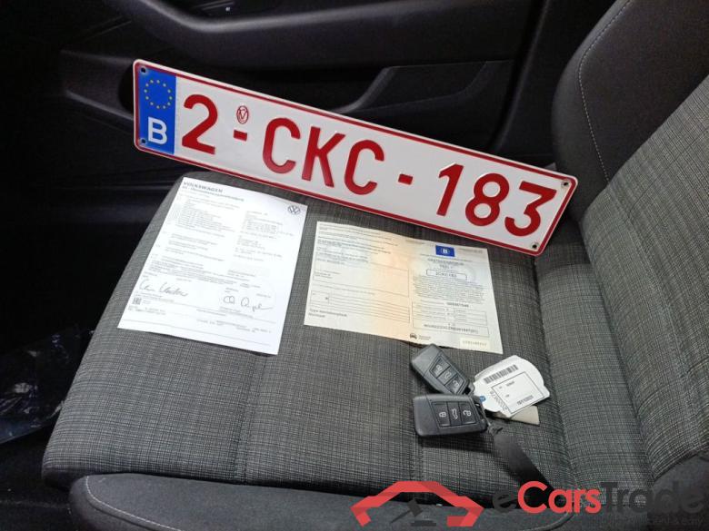 Volkswagen Passat Variant 2.0 TDI 90kW DSG Style Business 5d #4