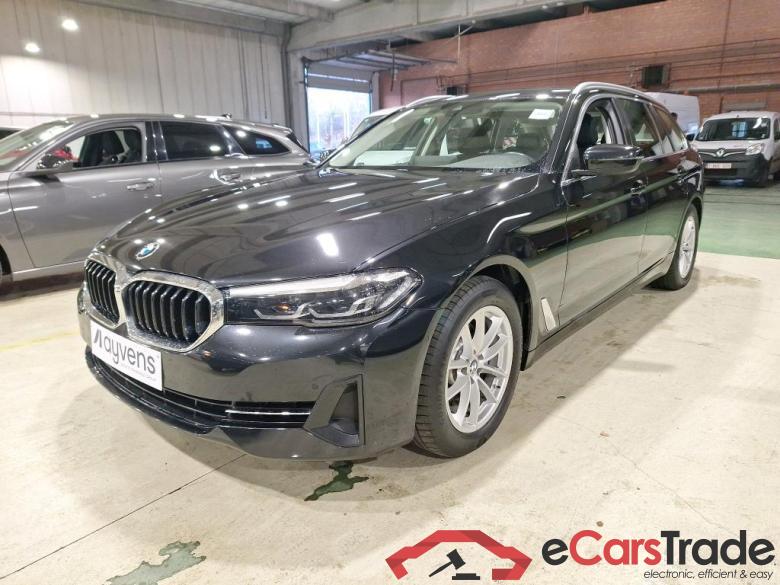 BMW 5 SERIES TOURING 2.0 520D 120KW TOURING AUTO #1