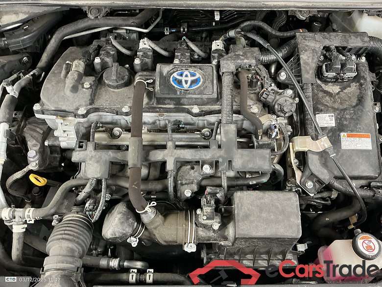 TOYOTA Corolla 1.8 HEV PREMIUM E-CVT #6