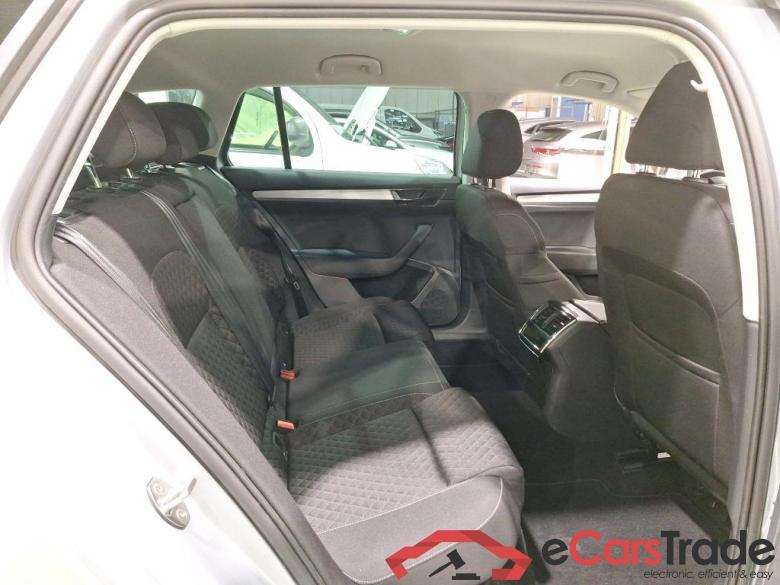 SKODA SUPERB COMBI 1.5 TSI ACT 110KW DSG7 CLEVER #6