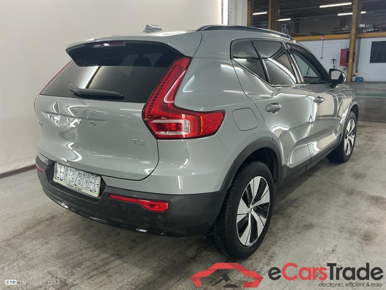 VOLVO XC40 1.5 T2 PLUS DARK DESIGN AUTO #4