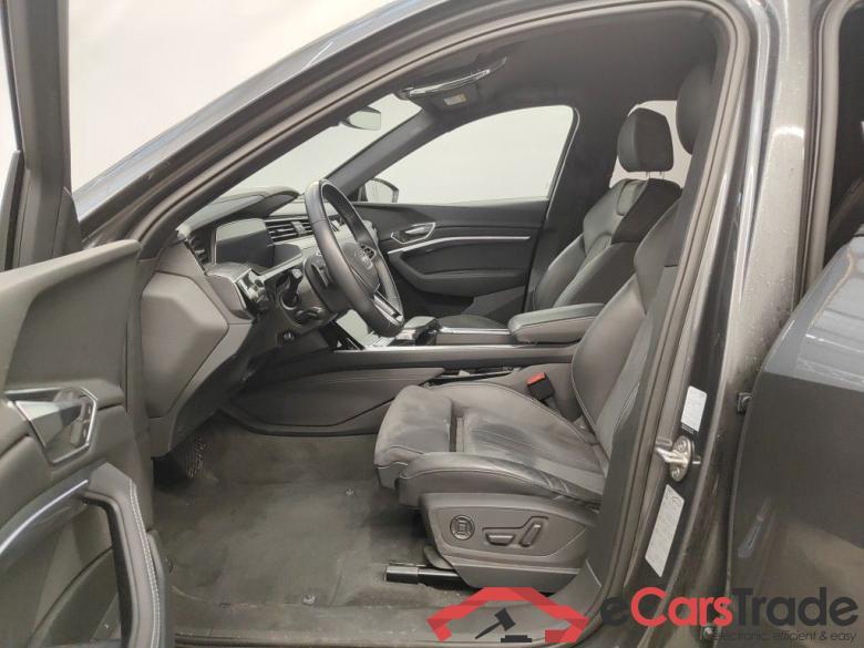 Audi Q8 Sportback e-tron 50 quattro S line 5d #3