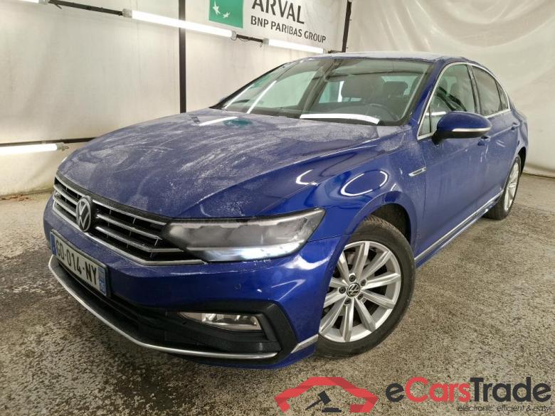 VOLKSWAGEN Passat / 2019 / 4P / Berline 2.0 TDI 150 SCR DSG7 LOUNGE #1