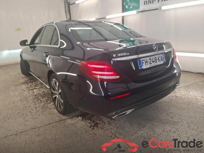 MERCEDES-BENZ Classe E Berline 4p Berline E 300 e Avantgarde Line BA9 #2
