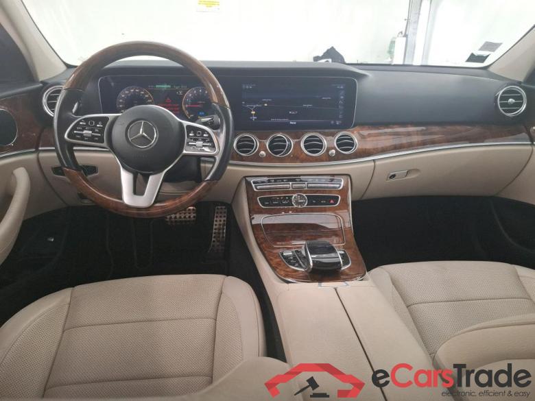 MERCEDES-BENZ Classe E Berline 4p Berline E 300 e Avantgarde Line BA9 #5