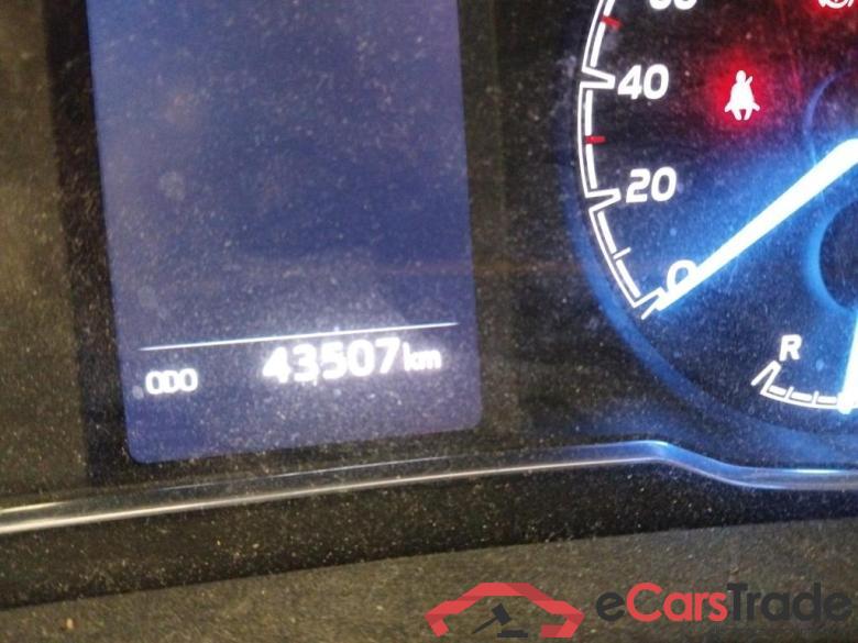 TOYOTA Yaris / 2017 / 5P / berlina con portón 1.5 100H Active #5