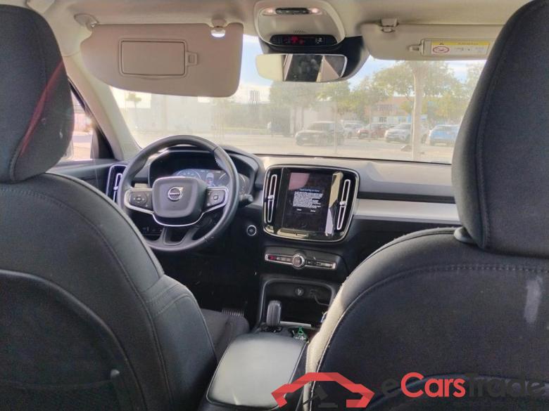 XC40 R Design Expression Recharge Plug-In Hybrid 2WD 1.5 T5 260CV AT7 E6d #3