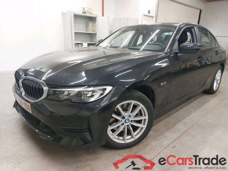 BMW - BMW 3 BERLINE 320e 204PK Business Edition With Heated Vernasca Sport Seats & Driving Assistant Pack * HYBRID *