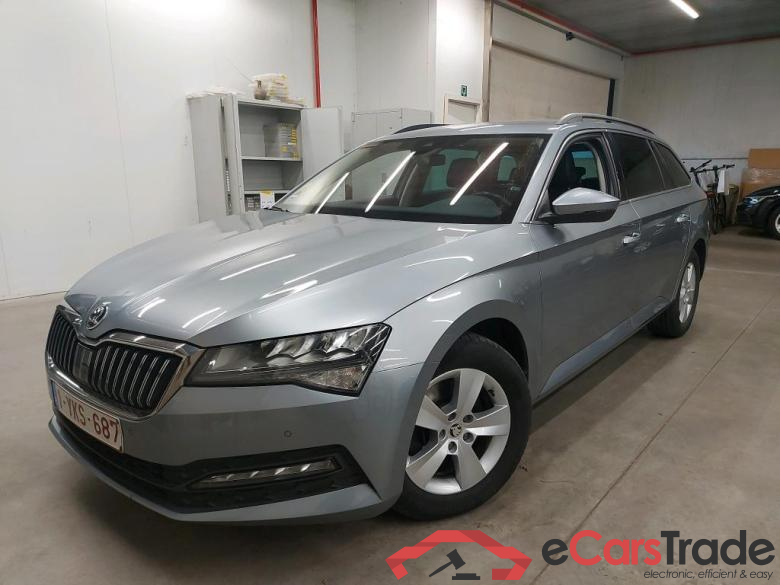 SKODA - SKO SUPERB COMBI CRTDI 120PK DSG7 Ambition Pack Corporate With Heated Seats & Lane & Side Assist & Acc & PDC Front & Rear