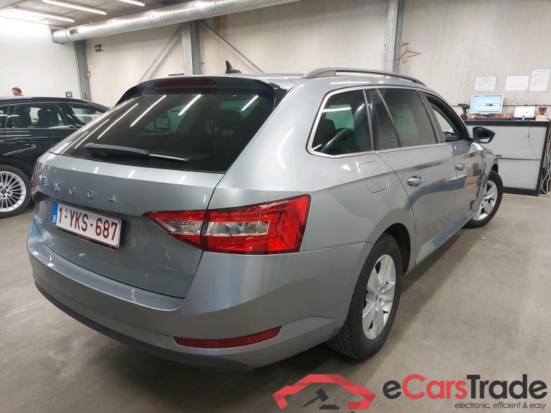 SKODA - SKO SUPERB COMBI CRTDI 120PK DSG7 Ambition Pack Corporate With Heated Seats & Lane & Side Assist & Acc & PDC Front & Rear #2