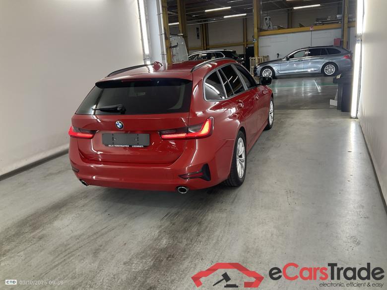 BMW 3 SERIES TOURING 2.0 318DA (100KW) TOURING #4
