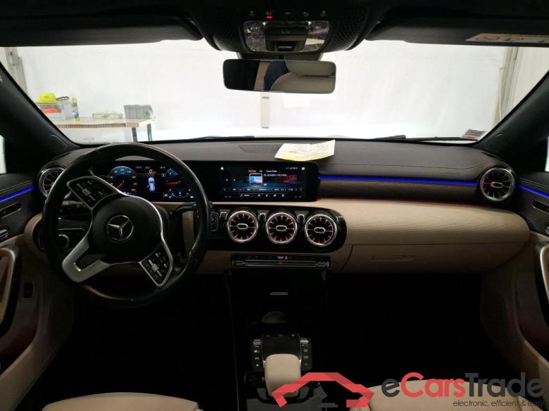 MERCEDES-BENZ CLA Shooting Brake / 2019 / 5P / Break CLA 200 d Business Line BA8 #5