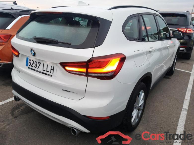 BMW X1 / 2019 / 5P / todoterreno sDrive18d #2