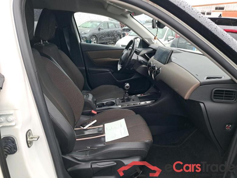 DS DS 3 Crossback / 2018 / 5P / todoterreno PureTech 73 kW Manual SO CHIC #6