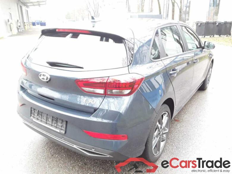 Hyundai i30 (PD)(01.2017->) DE - LimS5 1.5 T-GDI Mild-Hybrid EU6d, Trend Mild-Hybrid (EURO 6d)(OPF), (Faceli #6