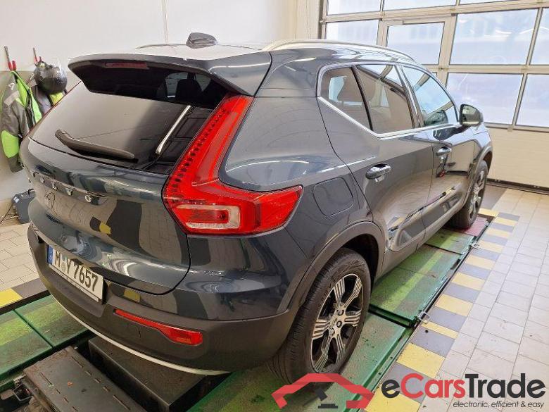 Volvo XC40 (2017->) DE - SUV5 T3 2WD EU6d, Inscription (EURO 6d), 2020 - 2022 #3
