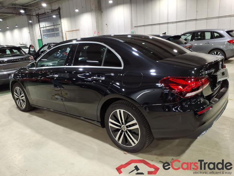 MERCEDES-BENZ A-CLASS LIMOUSINE 1.3 A 250 E BUSINESS SOLUTION DCT #2