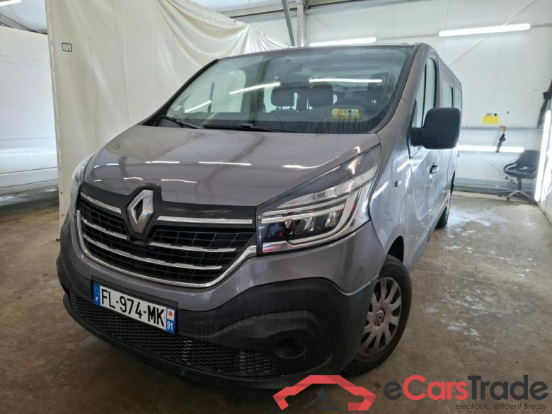 Trafic III Combi L2H1 3 0t (8/9 Sièges) Life 2.0 dCi 145CV BVM6 9 Sieges E6dT