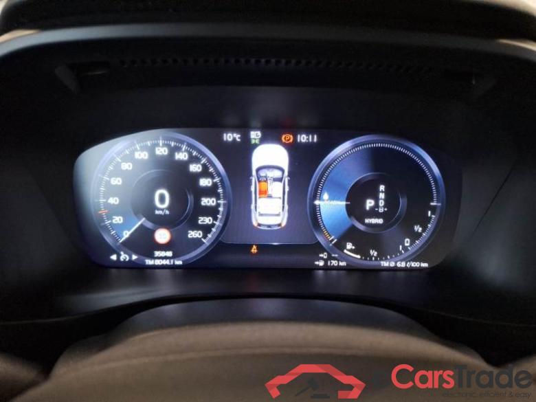 VOLVO XC40 / 2021 / 5P / SUV T4 RECHARGE PLUG-IN AUTO CORE #4