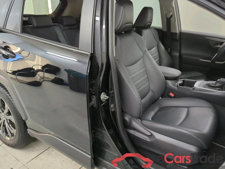 Toyota RAV4 2.5 Hybrid 2WD Style Automaat 5d #3