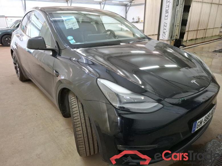 TESLA Model Y / 2020 / 5P / SUV Performance Dual Motor AWD #5