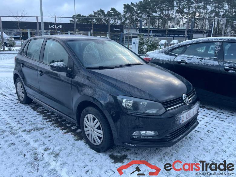 VOLKSWAGEN Polo Polo Trendline 1.0   44 kW (60 ch) 5 vitesses manuel #2