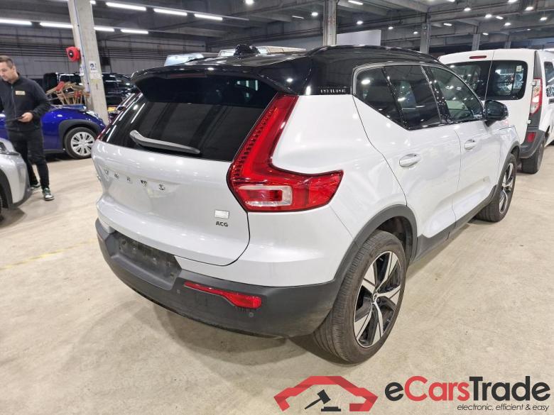 VOLVO XC40 78 kWh P8 AWD Recharge R-Design #2
