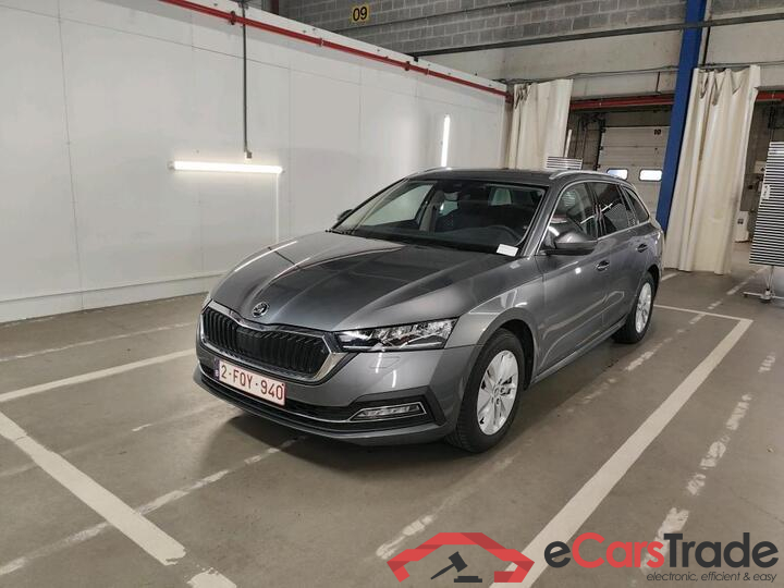 Skoda Octavia Combi Octavia Combi 1.0 TSI eTec DSG7 Clever (Mild Hybrid) 81kW/110pk  5D/P Auto-7 - CO2 incomplet