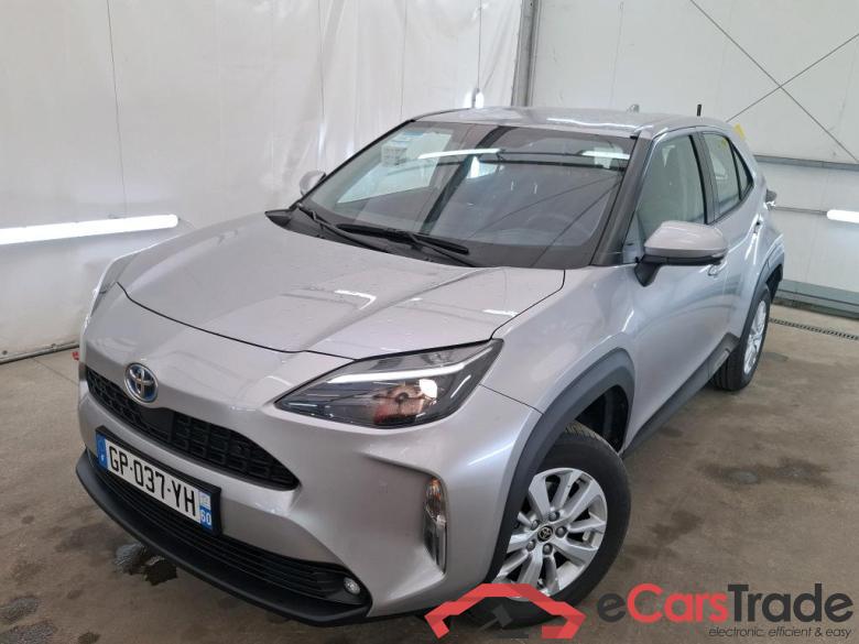 TOYOTA Yaris Cross Hybride / 2021 / 5P / SUV 1.5 HYBRID 116H DYNAMIC BUSINESS BEY AWD #1