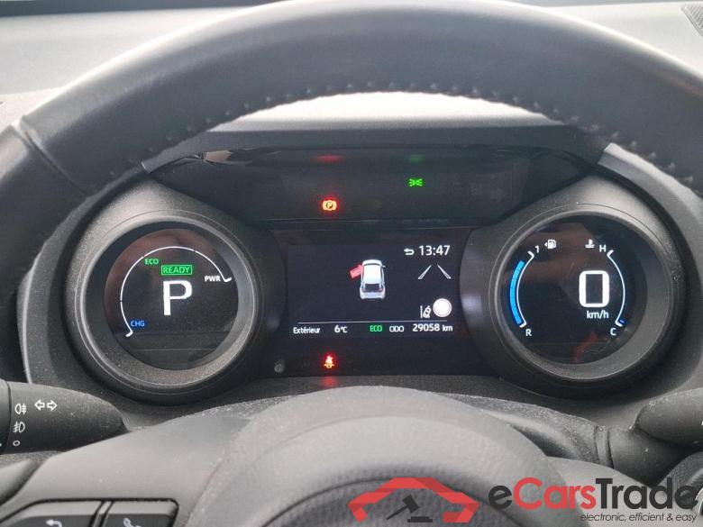 TOYOTA Yaris Cross Hybride / 2021 / 5P / SUV 1.5 HYBRID 116H DYNAMIC BUSINESS BEY AWD #6